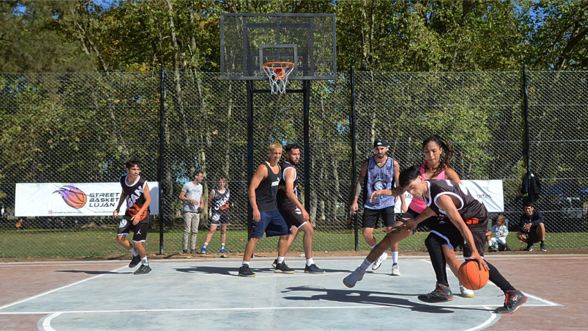 Deportes: está abierta la inscripción para la Escuela Municipal de Básquet  | Municipalidad de Luján, Buenos Aires